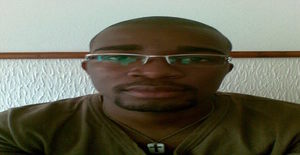 Chimbundi 40 years old I am from Luanda/Luanda, Seeking Dating Friendship with Woman