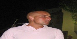 N-9680659 49 years old I am from Porto/Porto, Seeking Dating Friendship with Woman