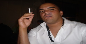 Chill_out_luiz 34 years old I am from Castelo Branco/Castelo Branco, Seeking Dating Friendship with Woman