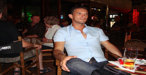 Vitorromulo 45 years old I am from Guimarães/Braga, Seeking Dating Friendship with Woman
