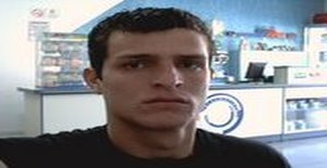 Trict 32 years old I am from São José Dos Campos/Sao Paulo, Seeking Dating Friendship with Woman