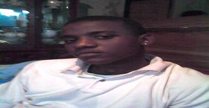 Youngt 34 years old I am from Maputo/Maputo, Seeking Dating Friendship with Woman