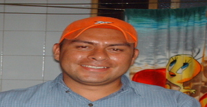 Esculpiluis 45 years old I am from Caracas/Distrito Capital, Seeking Dating Friendship with Woman