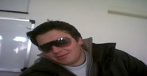 Hurr!cane 34 years old I am from Aveiro/Aveiro, Seeking Dating Friendship with Woman