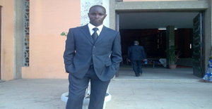 Phausto22 37 years old I am from Luanda/Luanda, Seeking Dating Friendship with Woman