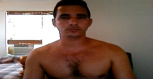 Leonco2473 48 years old I am from Miami/Florida, Seeking Dating Friendship with Woman