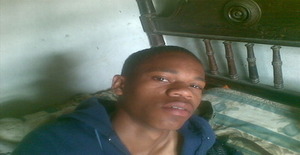 Dennyalbas 28 years old I am from Maputo/Maputo, Seeking Dating Friendship with Woman