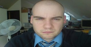 Phil79 41 years old I am from Swansea/Wales, Seeking Dating Friendship with Woman