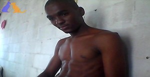 Raphael fernande 29 years old I am from Luanda/Luanda, Seeking Dating Friendship with Woman