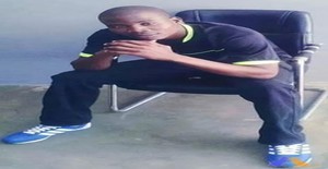 César 35 years old I am from Maputo/Maputo, Seeking Dating Friendship with Woman