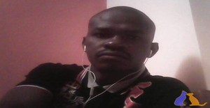 Antonio Henriq27 39 years old I am from Luanda/Luanda, Seeking Dating Friendship with Woman