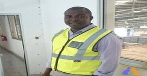 mothitho 44 years old I am from Maputo/Maputo, Seeking Dating Friendship with Woman