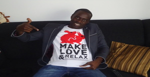 Nuchopybronzeado 36 years old I am from Luanda/Luanda, Seeking Dating with Woman
